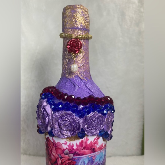 Hand Painted-Decoupaged Sugar Skull-Dia De Los Muertos-Day of the Dead Bottle - Picture 9 of 12